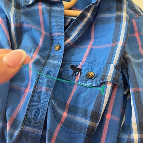 Abercrombie & Fitch womens button front shirt size XS blue pink - Picture 5 of 10